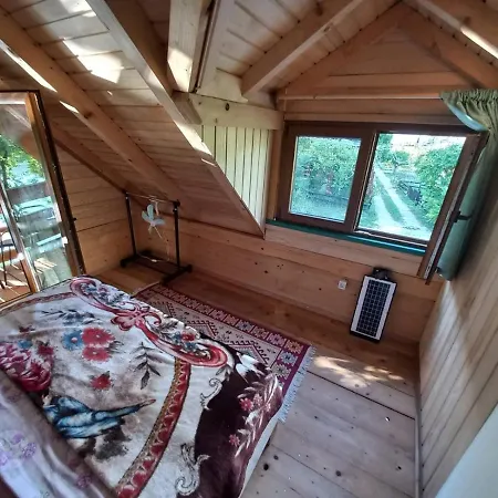 Wooden House ,,peruna,, * Bihac