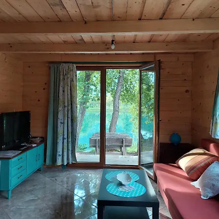 Wooden House ,,peruna,, Holiday home