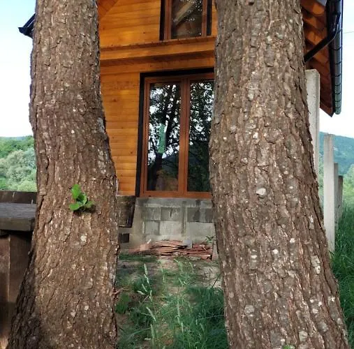 Wooden House ,,peruna,, Bihać